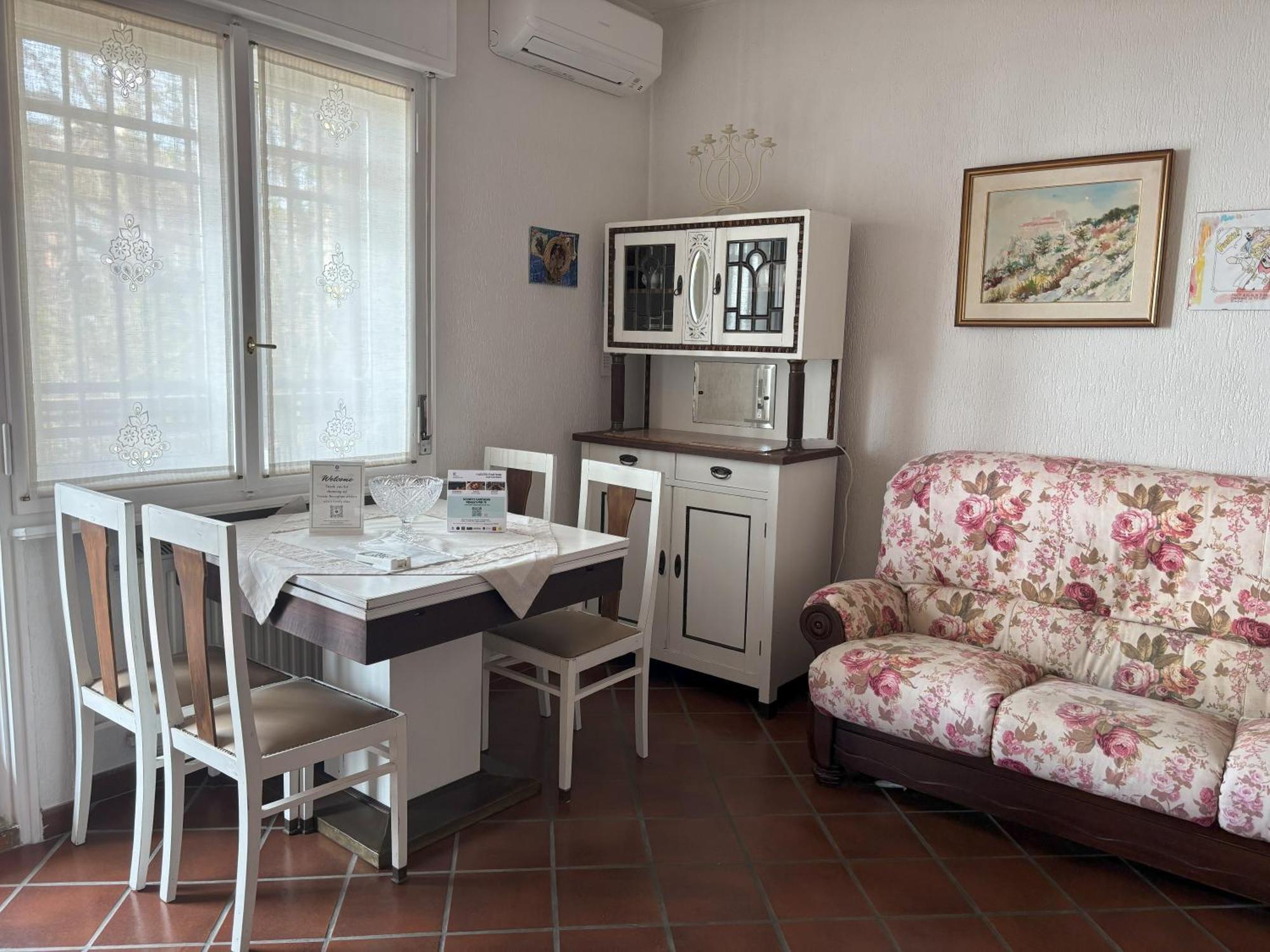 Affitto Turistico Via Bonomea 219-1 Apartamento Trieste Exterior foto